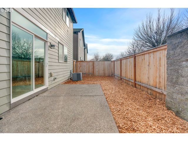 2439 Se 63RD Way, Hillsboro, OR 97123