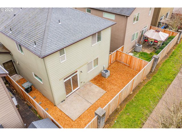 2439 Se 63RD Way, Hillsboro, OR 97123
