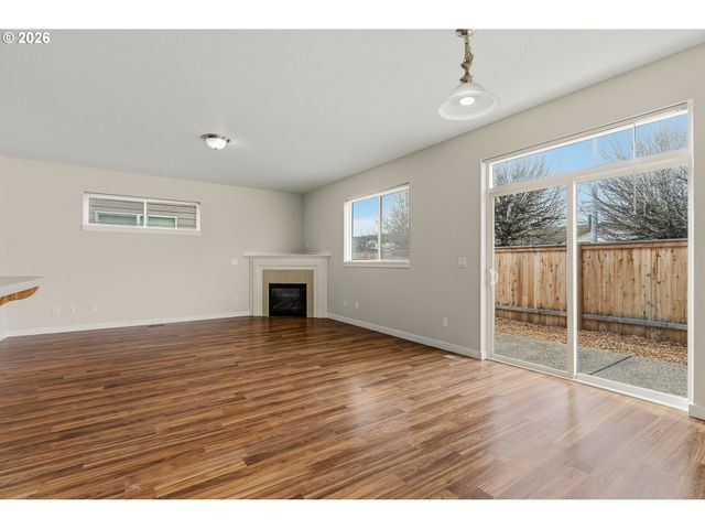 2439 Se 63RD Way, Hillsboro, OR 97123