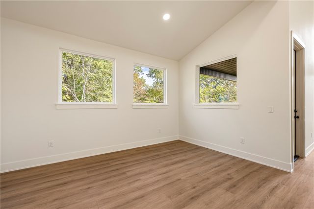 86 Cromarty Drive, Bella Vista, AR 72715