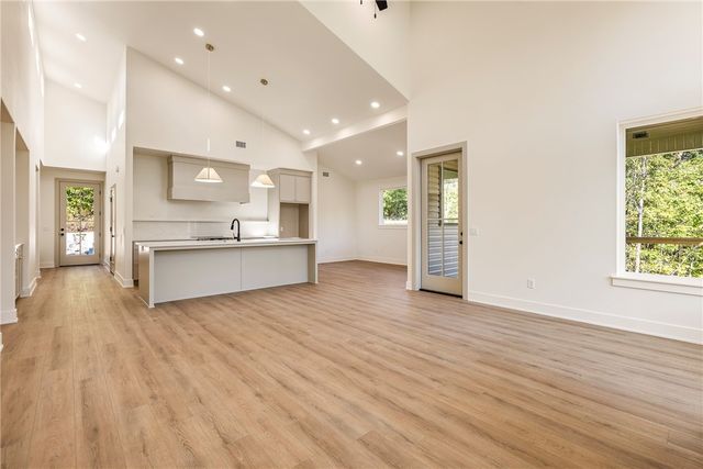 86 Cromarty Drive, Bella Vista, AR 72715