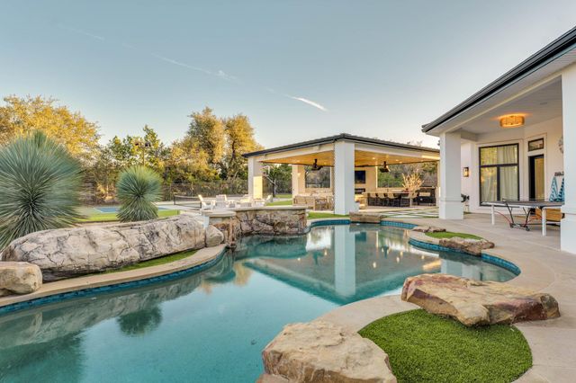 109 Dawn River CV, Austin, TX 78732