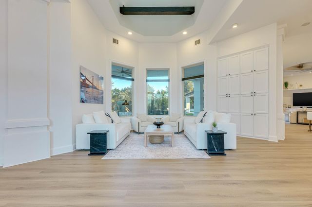 109 Dawn River CV, Austin, TX 78732