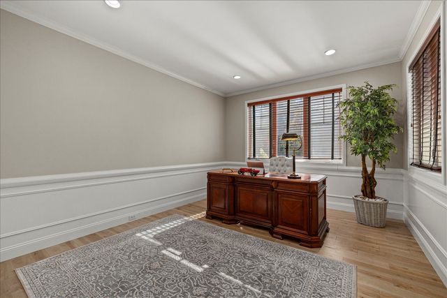 2046 277th Avenue SE, Sammamish, WA 98075