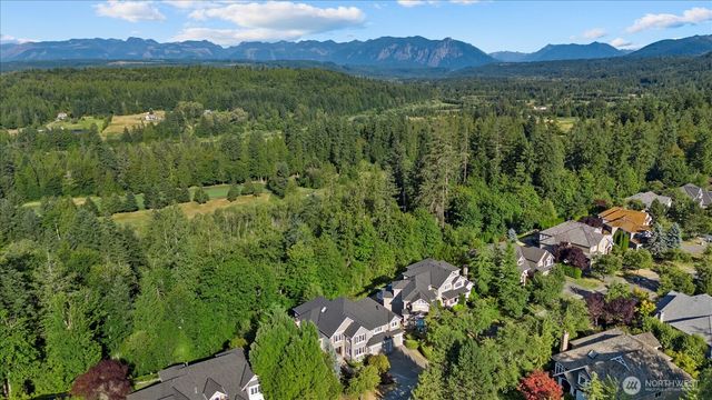2046 277th Avenue SE, Sammamish, WA 98075