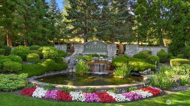 2046 277th Avenue SE, Sammamish, WA 98075