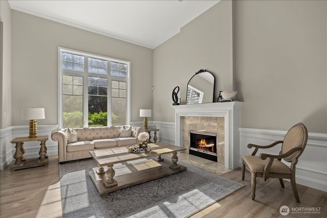 2046 277th Avenue SE, Sammamish, WA 98075