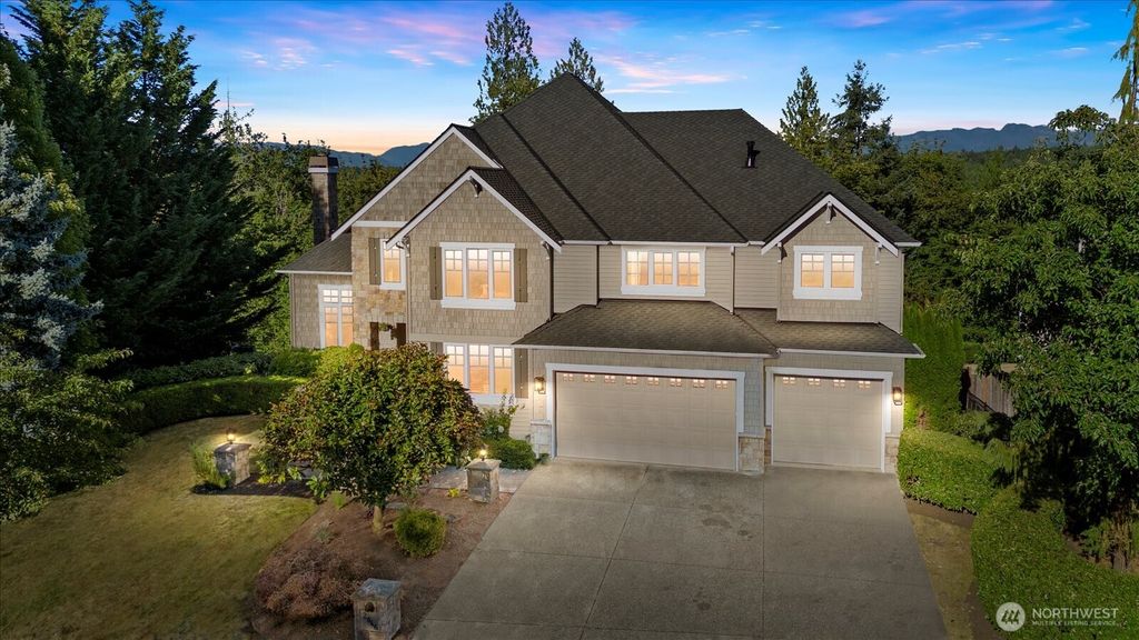 2046 277th Avenue SE, Sammamish, WA 98075