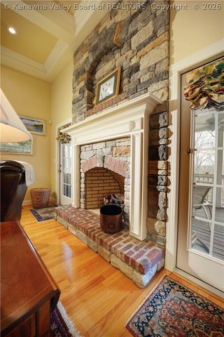 46 Castle Pine Lane, South Charleston, WV 25309