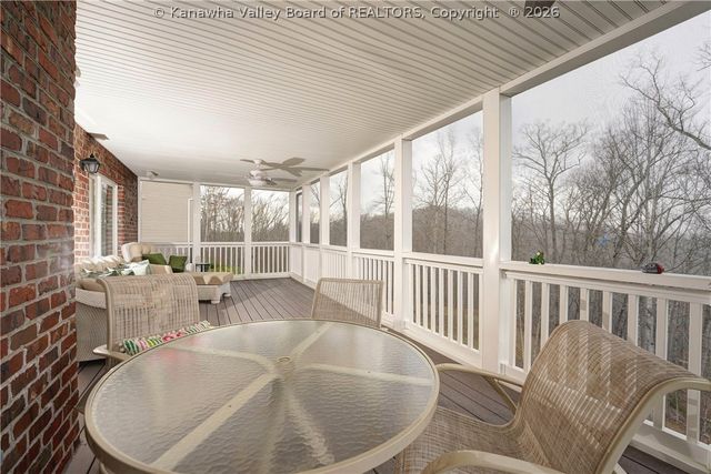 46 Castle Pine Lane, South Charleston, WV 25309