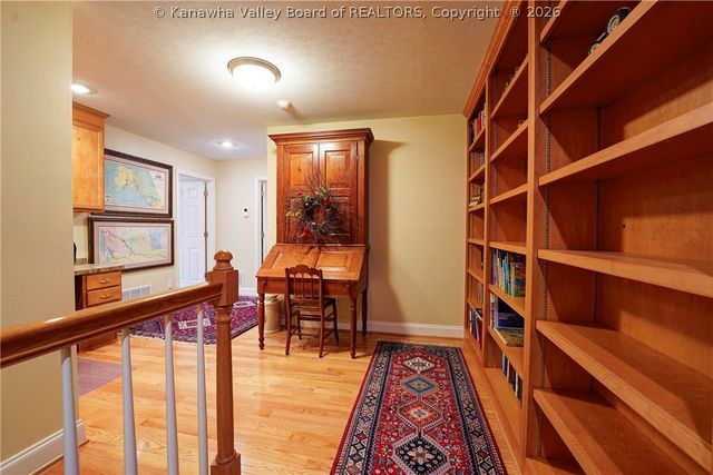 46 Castle Pine Lane, South Charleston, WV 25309