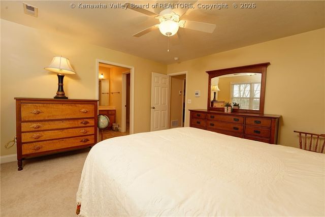 46 Castle Pine Lane, South Charleston, WV 25309