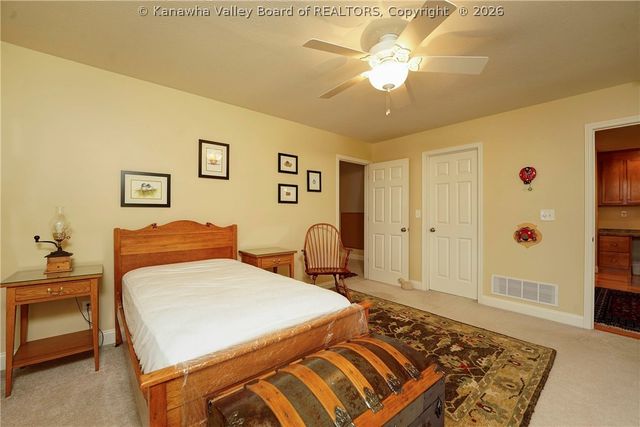 46 Castle Pine Lane, South Charleston, WV 25309