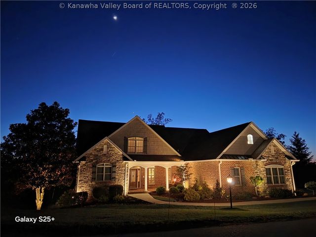 46 Castle Pine Lane, South Charleston, WV 25309