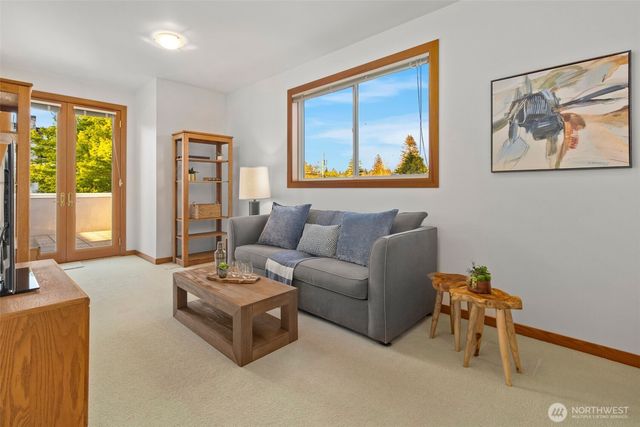 227 8th Avenue, Kirkland, WA 98033