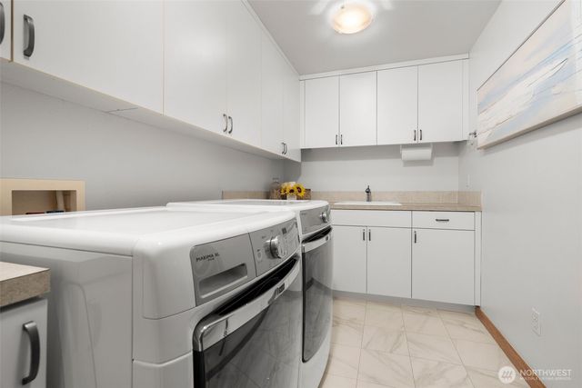 227 8th Avenue, Kirkland, WA 98033