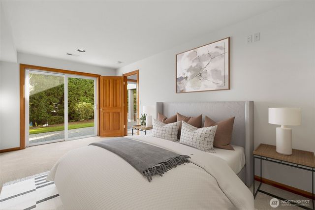 227 8th Avenue, Kirkland, WA 98033