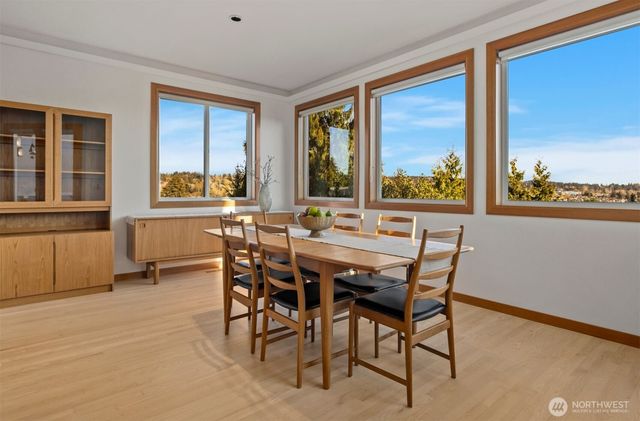 227 8th Avenue, Kirkland, WA 98033