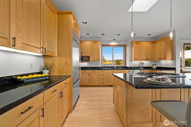 227 8th Avenue, Kirkland, WA 98033