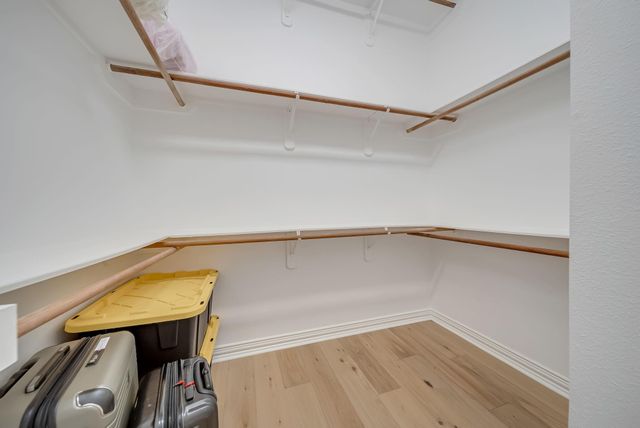 2915 Lacewood Court, Pearland, TX 77584