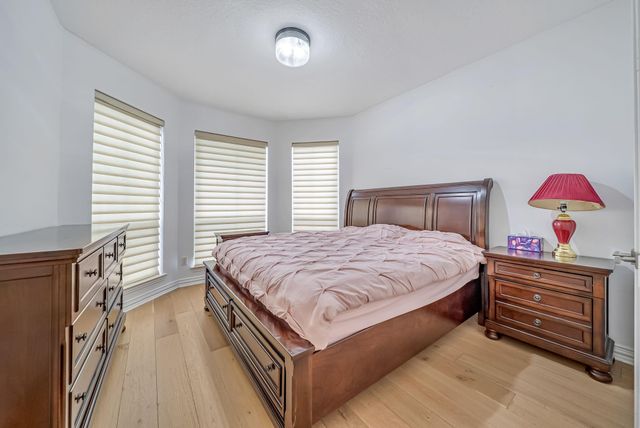 2915 Lacewood Court, Pearland, TX 77584