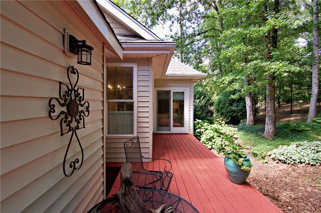 30254 Winchester Drive, Seneca, SC 29678