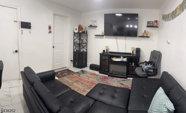 149 Camden St, Newark City, NJ 07103