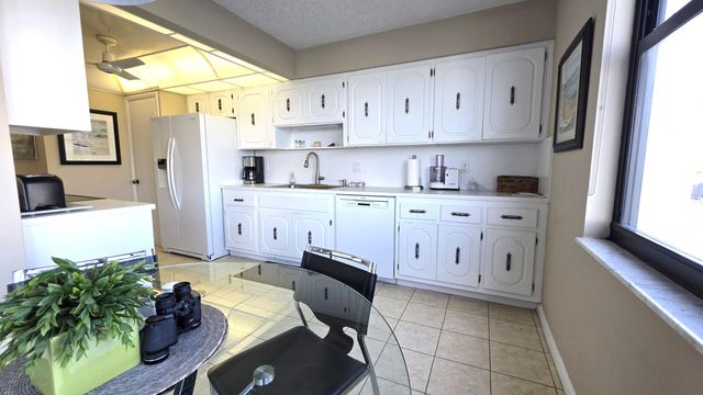 936 Intracoastal Drive 5B, Fort Lauderdale, FL 33304