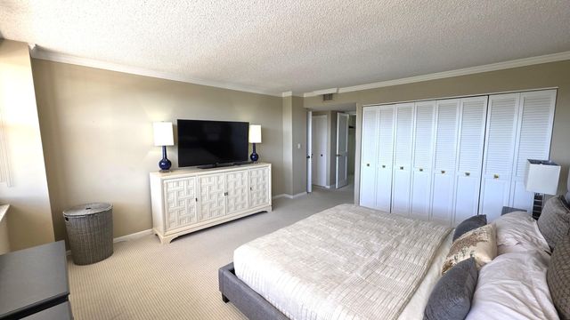 936 Intracoastal Drive 5B, Fort Lauderdale, FL 33304