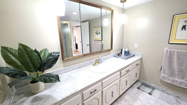 936 Intracoastal Drive 5B, Fort Lauderdale, FL 33304