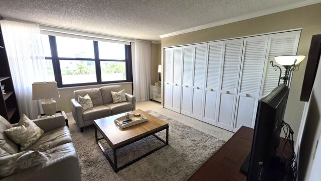 936 Intracoastal Drive 5B, Fort Lauderdale, FL 33304