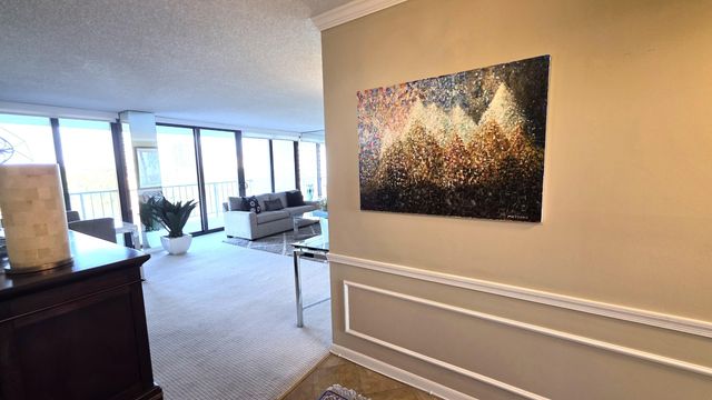 936 Intracoastal Drive 5B, Fort Lauderdale, FL 33304