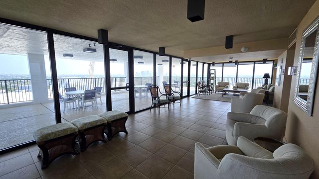 936 Intracoastal Drive 5B, Fort Lauderdale, FL 33304
