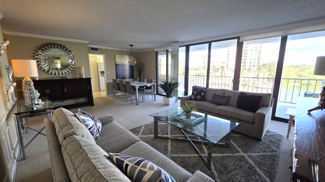 936 Intracoastal Drive 5B, Fort Lauderdale, FL 33304