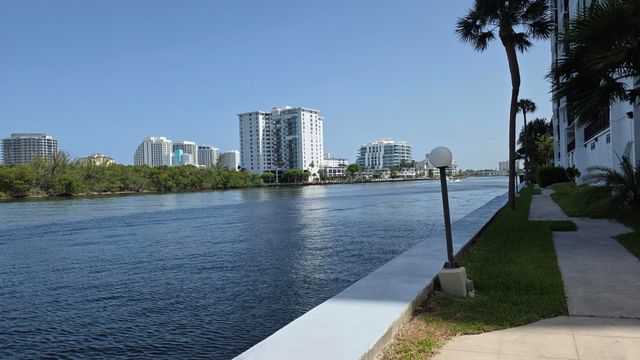 936 Intracoastal Drive 5B, Fort Lauderdale, FL 33304