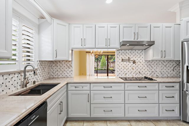 13305 St Tropez Circle, Palm Beach Gardens, FL 33410