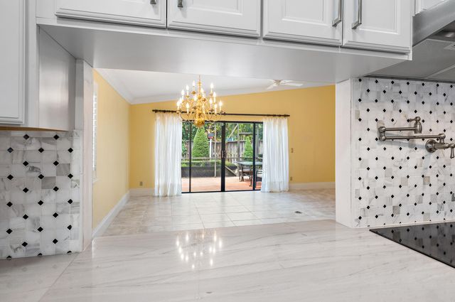 13305 St Tropez Circle, Palm Beach Gardens, FL 33410