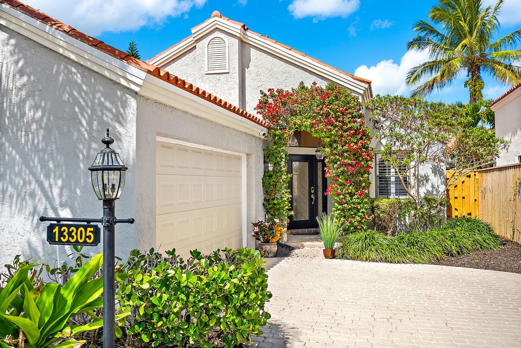 13305 St Tropez Circle, Palm Beach Gardens, FL 33410