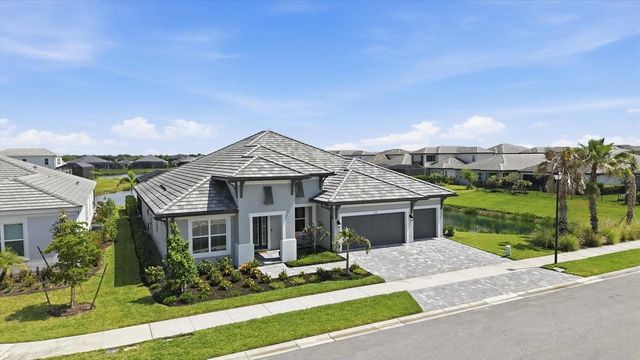 8532 BEECHLAKE COURT, Sarasota, FL 34240
