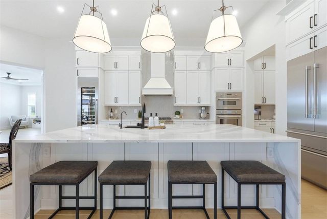 8532 BEECHLAKE COURT, Sarasota, FL 34240