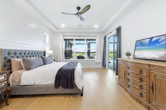 8532 BEECHLAKE COURT, Sarasota, FL 34240