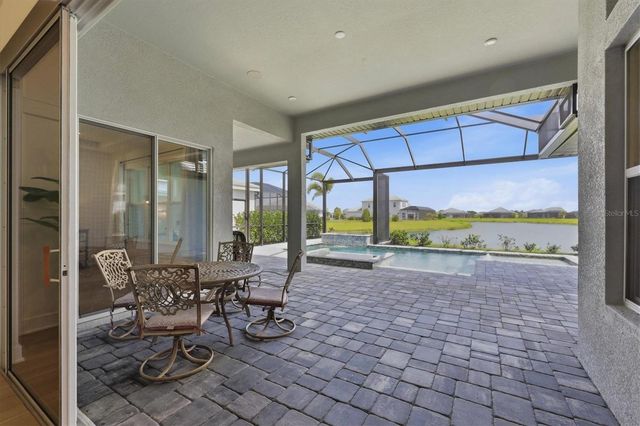 8532 BEECHLAKE COURT, Sarasota, FL 34240