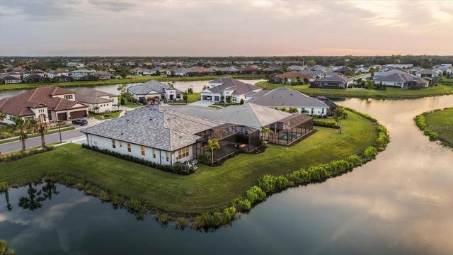 8532 BEECHLAKE COURT, Sarasota, FL 34240