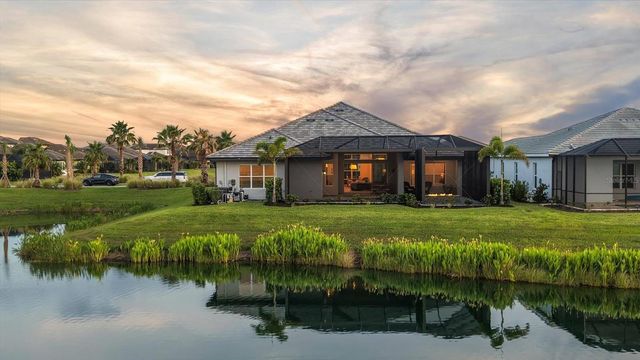 8532 BEECHLAKE COURT, Sarasota, FL 34240