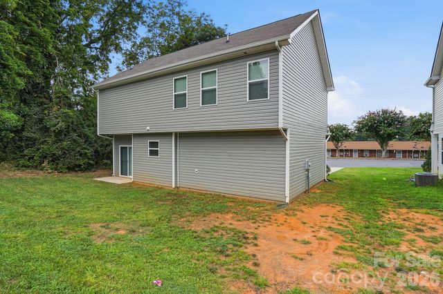 237 W Grover Street, Shelby, NC 28150