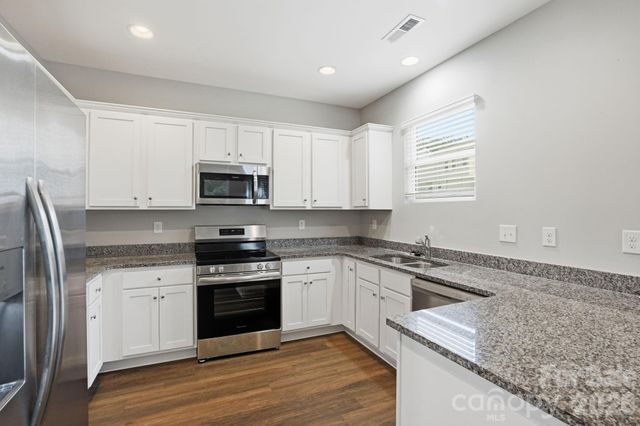 237 W Grover Street, Shelby, NC 28150