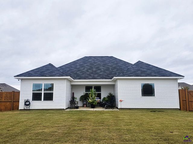 106 Cassandra Ann Way, Perry, GA 31069