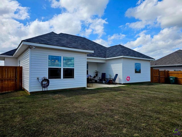106 Cassandra Ann Way, Perry, GA 31069
