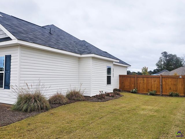 106 Cassandra Ann Way, Perry, GA 31069