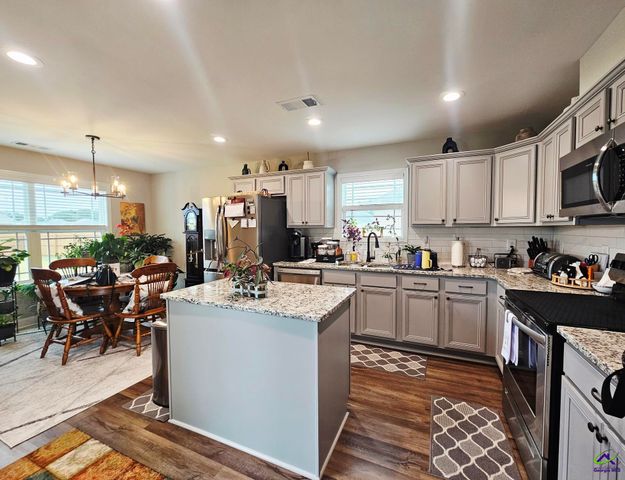 106 Cassandra Ann Way, Perry, GA 31069